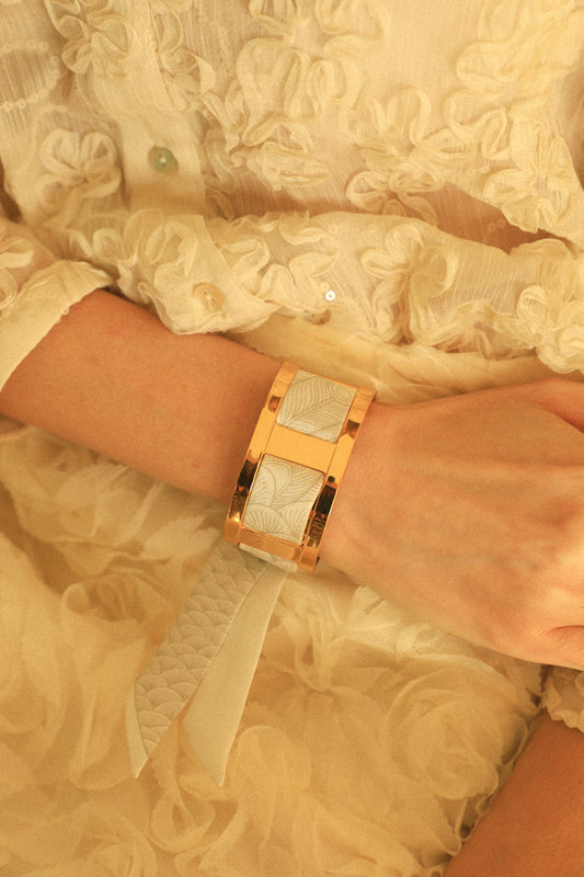 JMA cuff and its Peacock ribbon