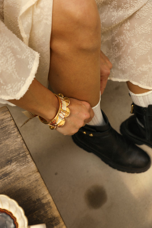 Pennant and Ribbon Cuff Unknown Address, Snow