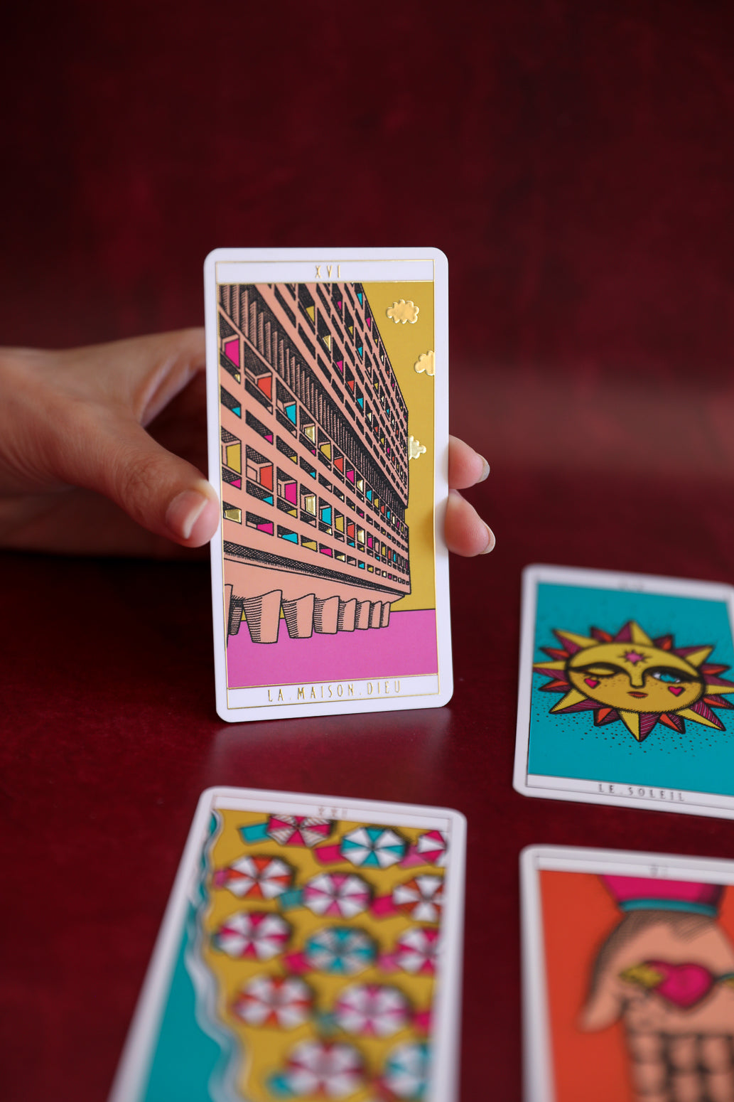 Le Tarot du Marseille d’aujourd’hui, version Girly