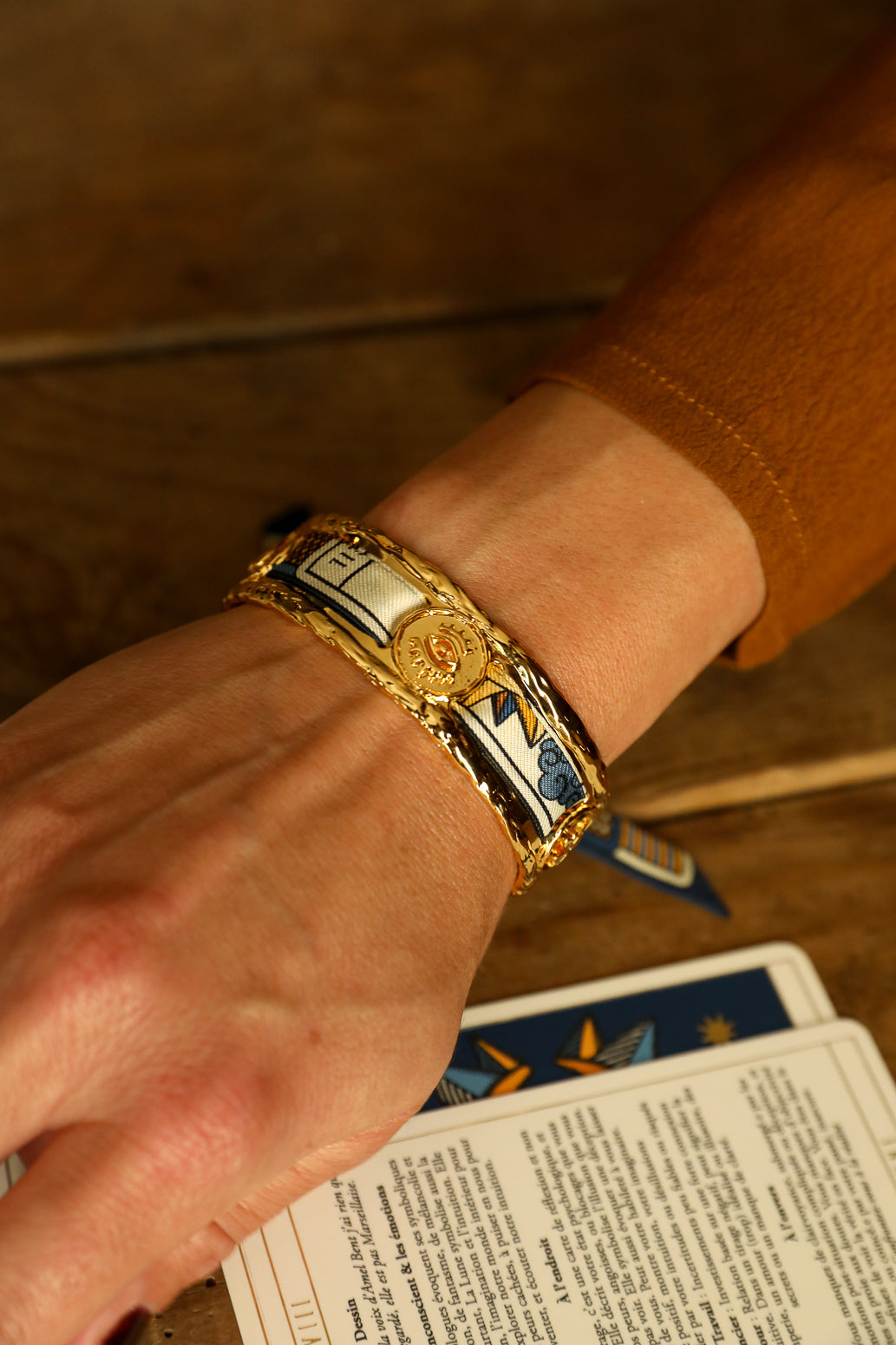 Manchette Irma et son ruban Tarot, marine