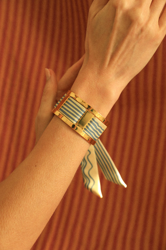 JMA cuff and its neutral sailor ribbon