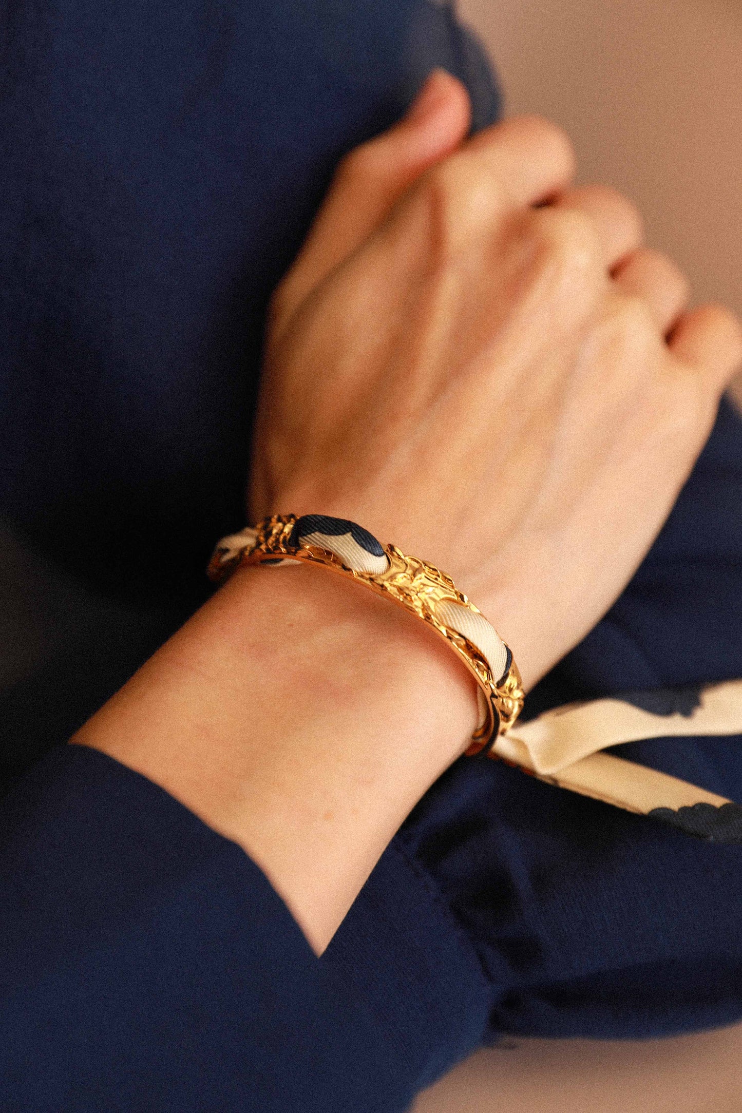 Bracelet Féérie et ruban Le Cirque des Rêves, neutre