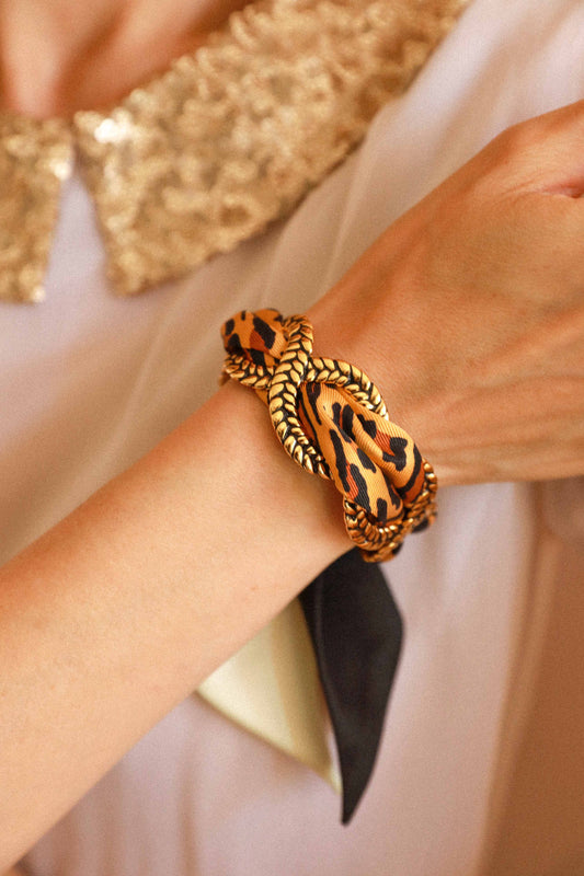 Harlequin braid and ribbon cuff in beige and black