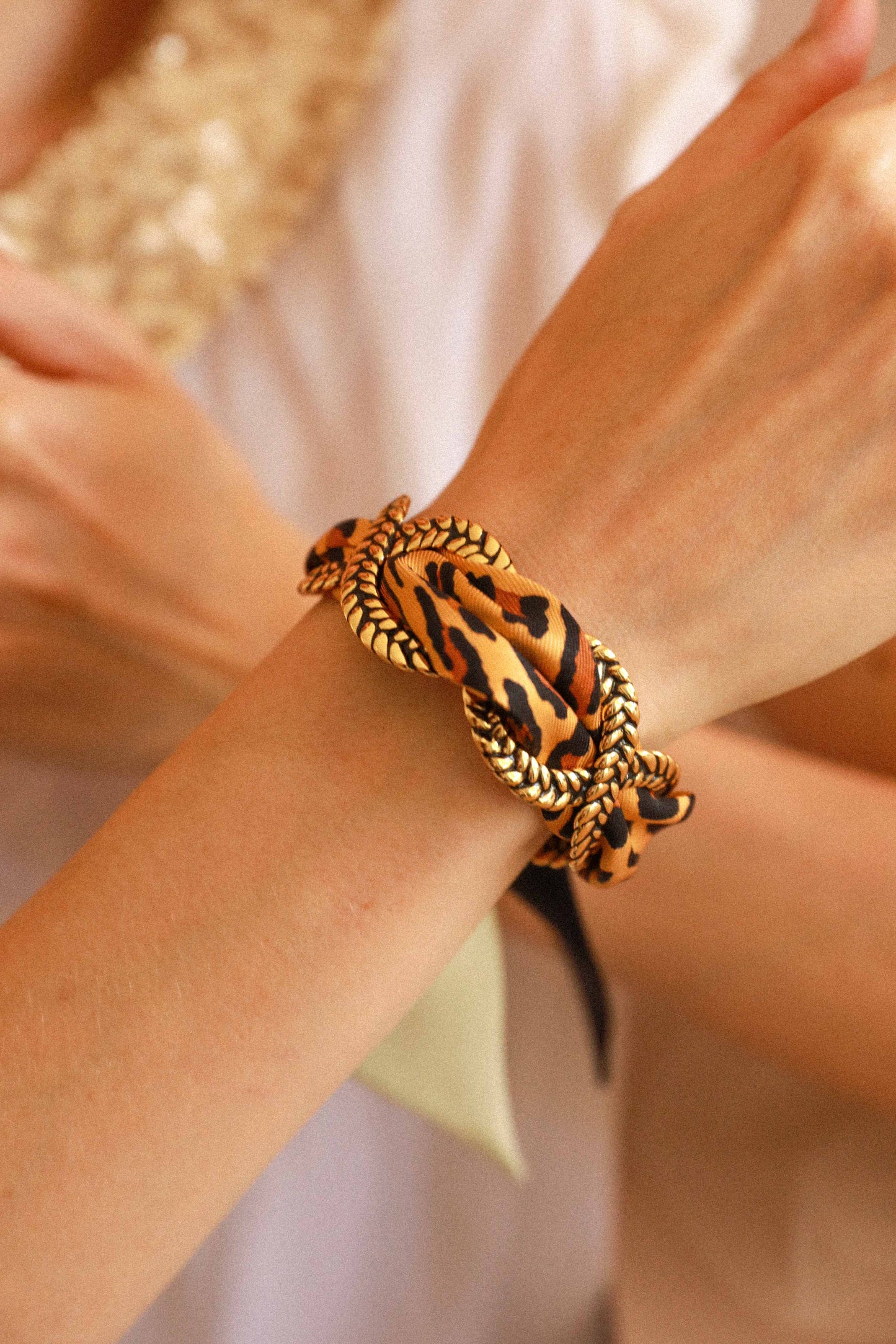 Manchette Tresse et ruban Arlequin beige et noir