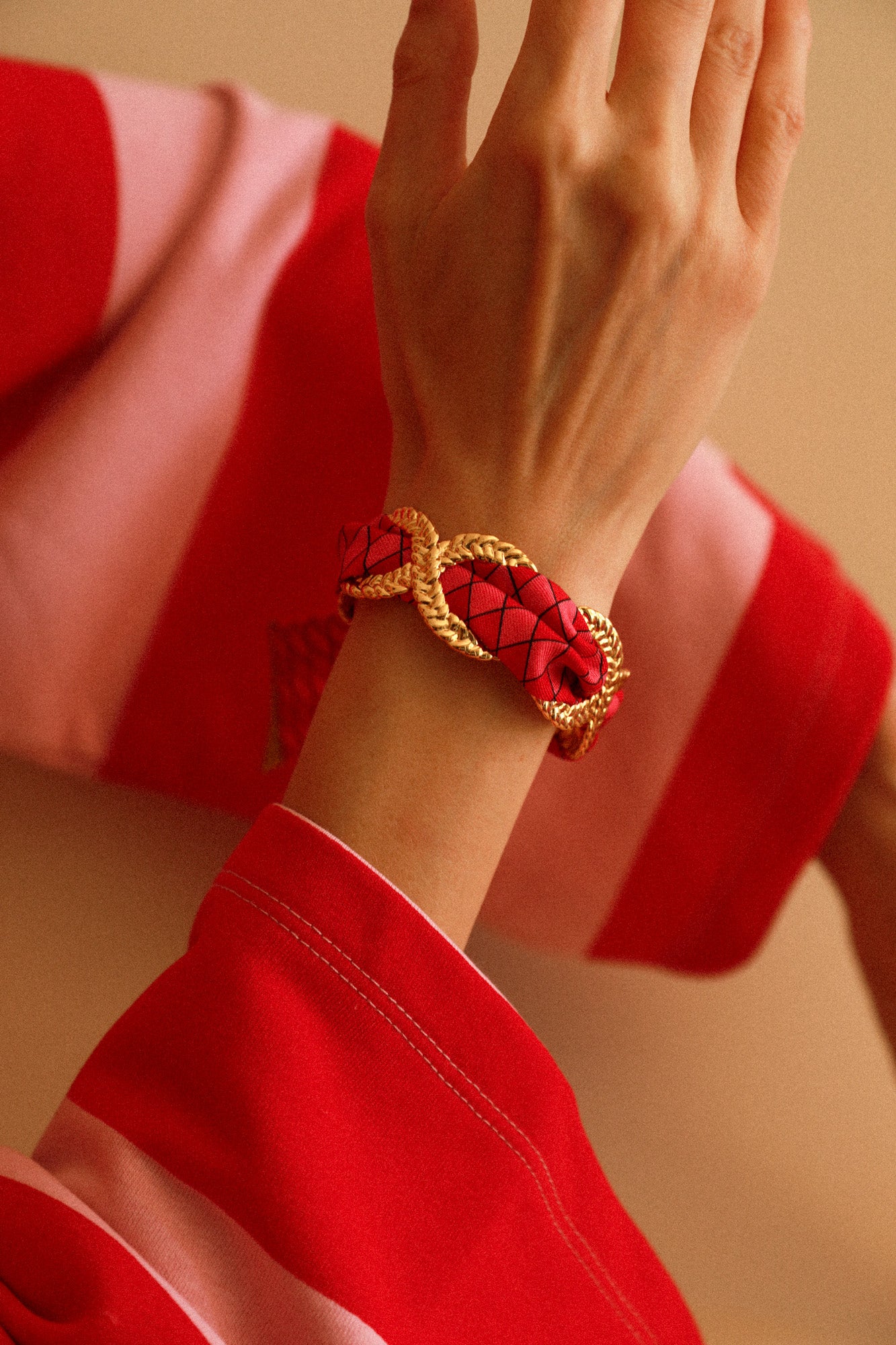 Manchette Tresse et ruban Arlequin rose et rouge