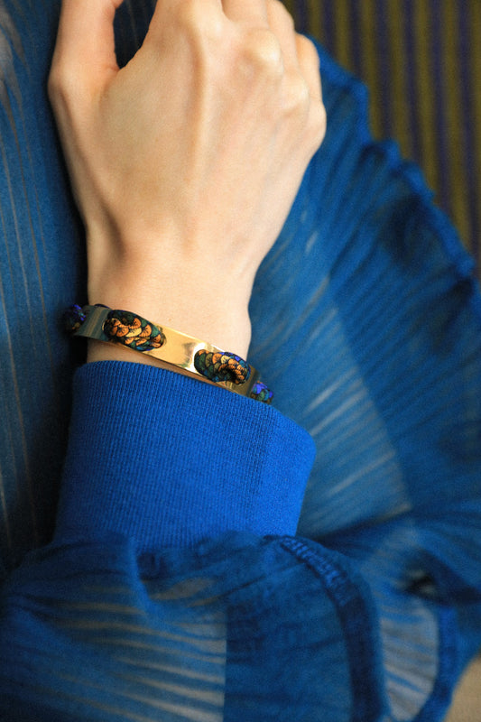 September bracelet and its neutral Mermaid ribbon