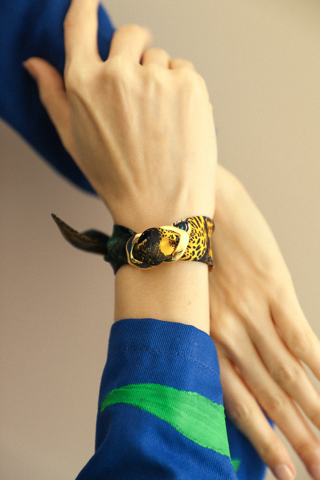 Ornement Décembre Or et ruban en soie 4 cm, Printemps N°26