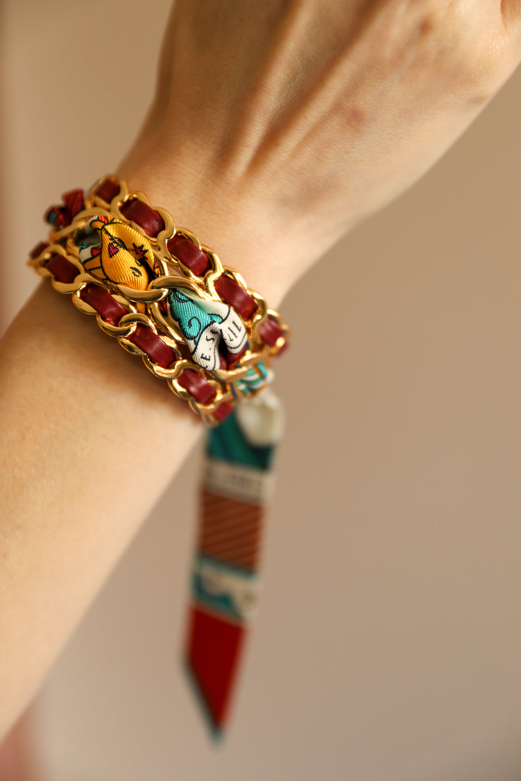 Petite manchette Décembre et ruban Tarot, multicolore