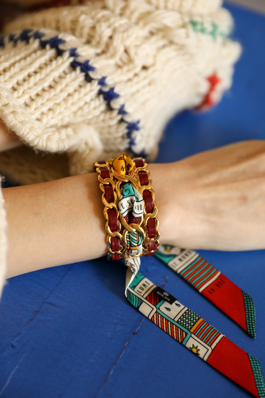 Petite manchette Décembre et ruban Tarot, multicolore