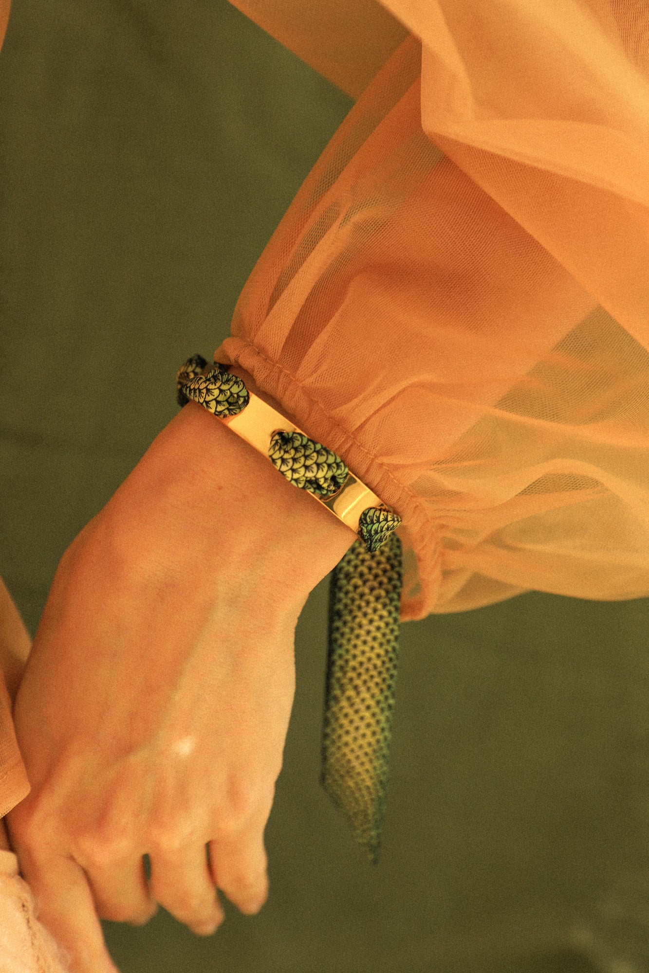 Bracelet Septembre et son ruban Sirène coloré