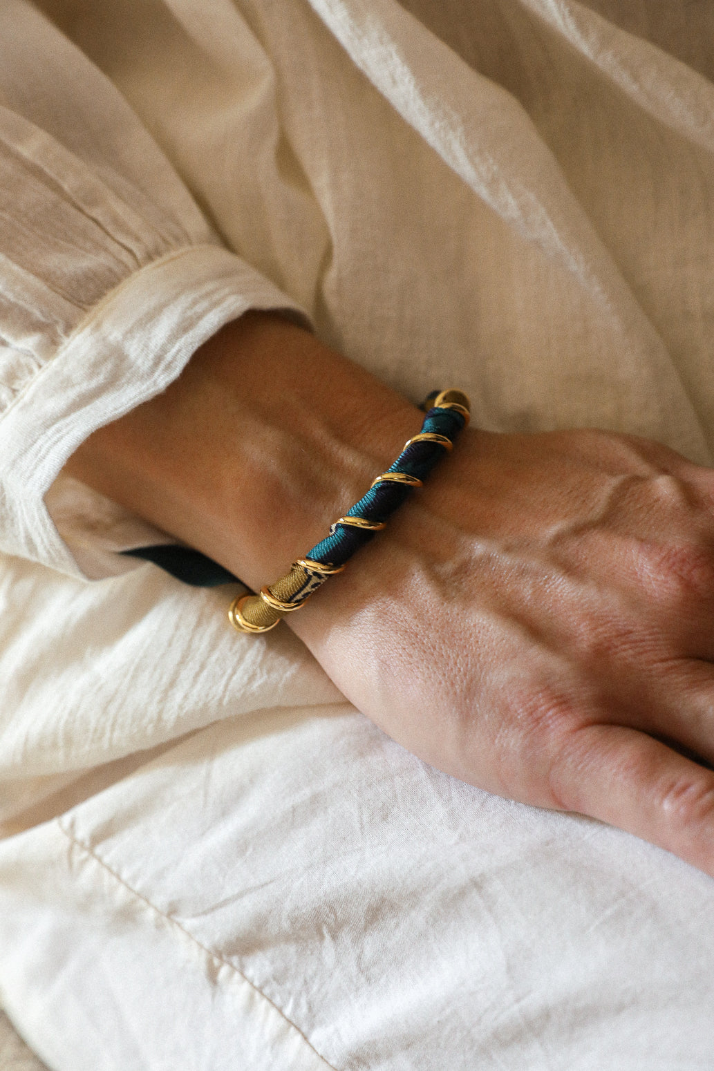 Ruban en soie 1cm Chapanoir, olive