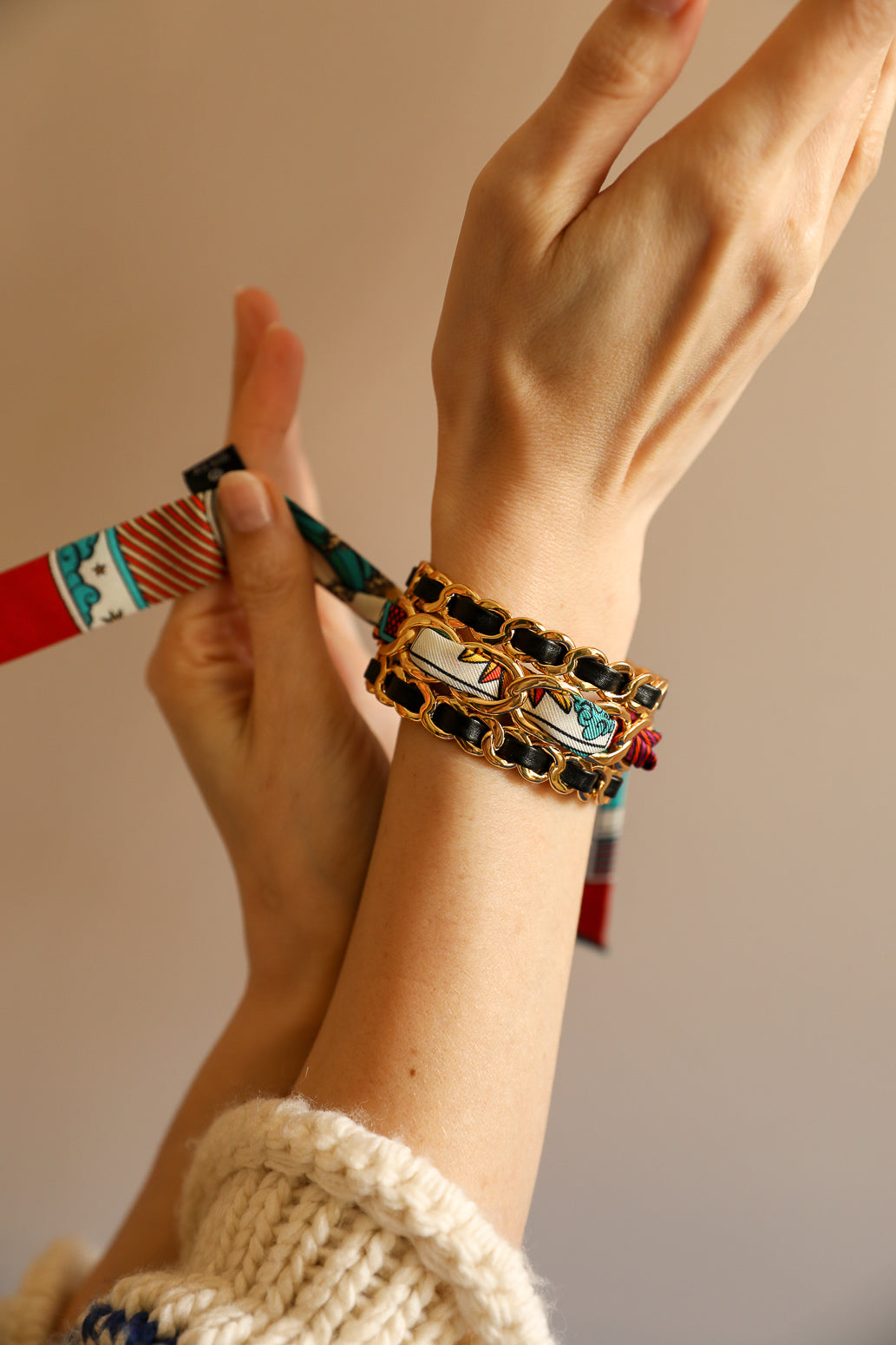 Petite manchette Décembre et ruban Tarot, multicolore