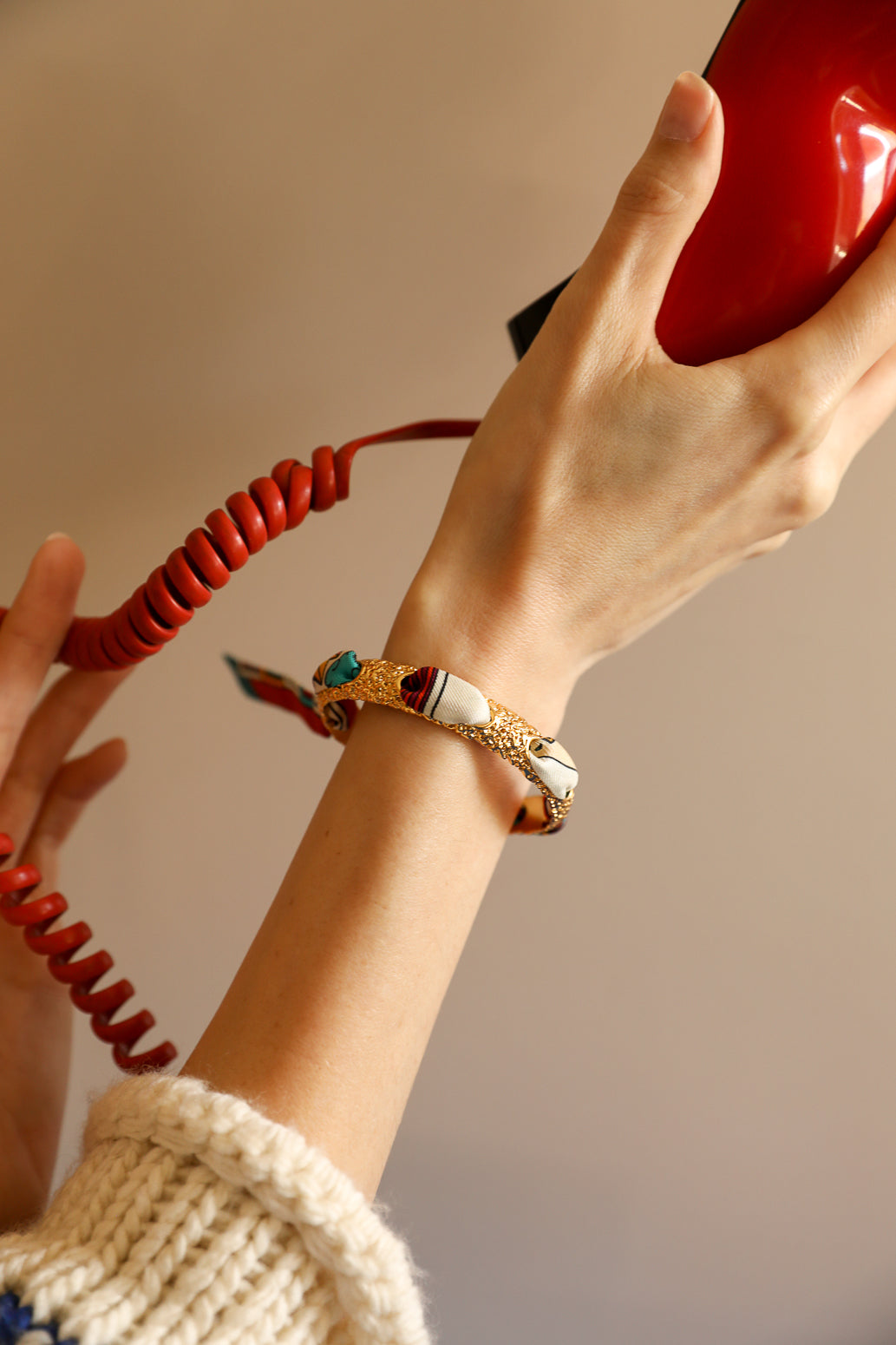 Bracelet Queen et son ruban Tarot, multicolore