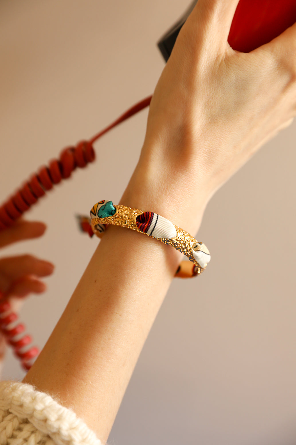 Bracelet Queen et son ruban Tarot, multicolore