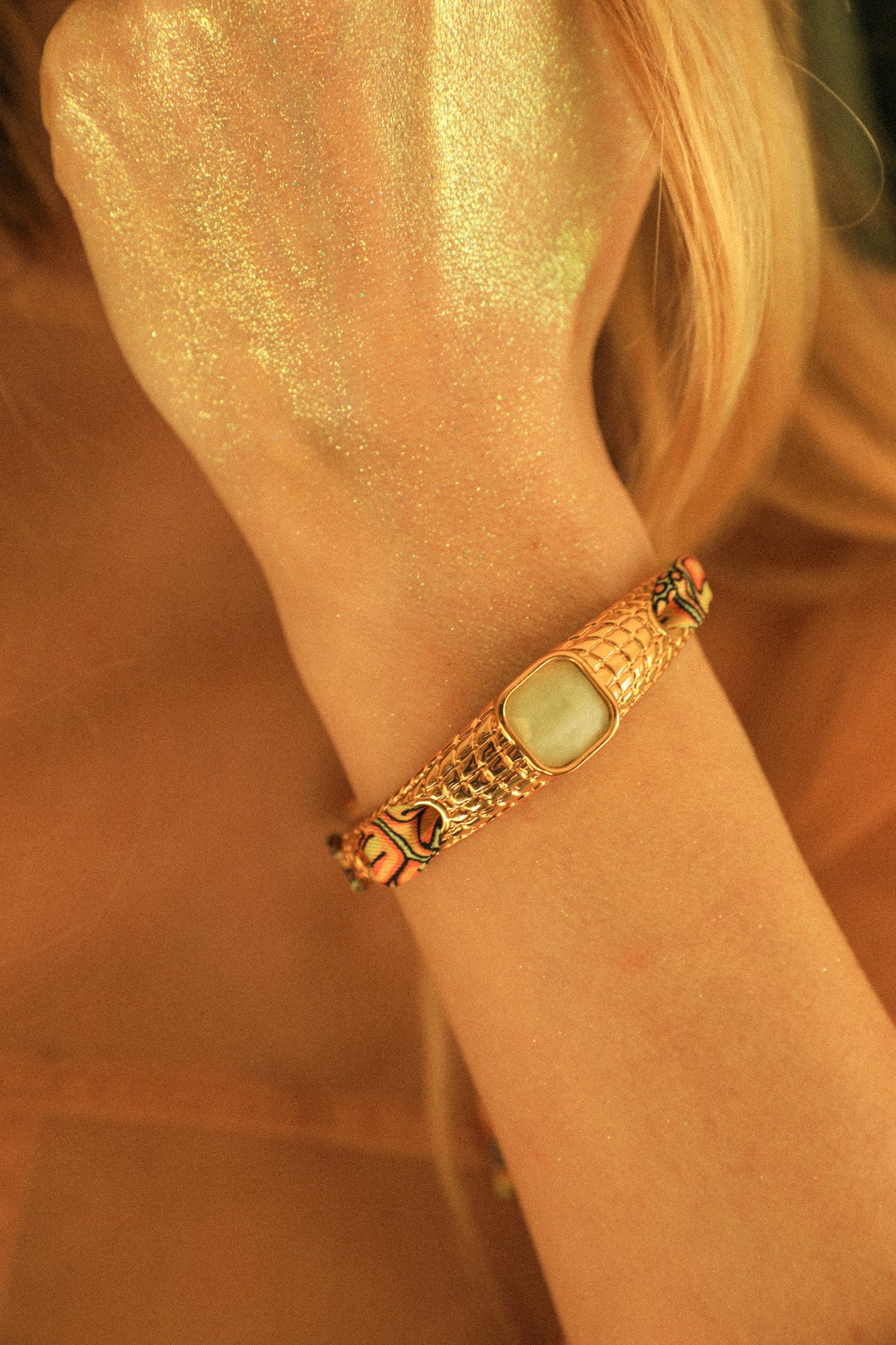 Caïman bracelet in jade oil quartzite and neutral Marinière ribbon