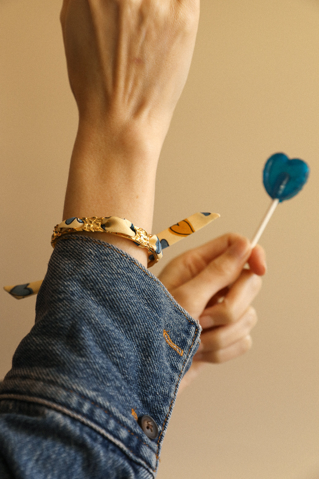 1cm silk ribbon The Blue Words