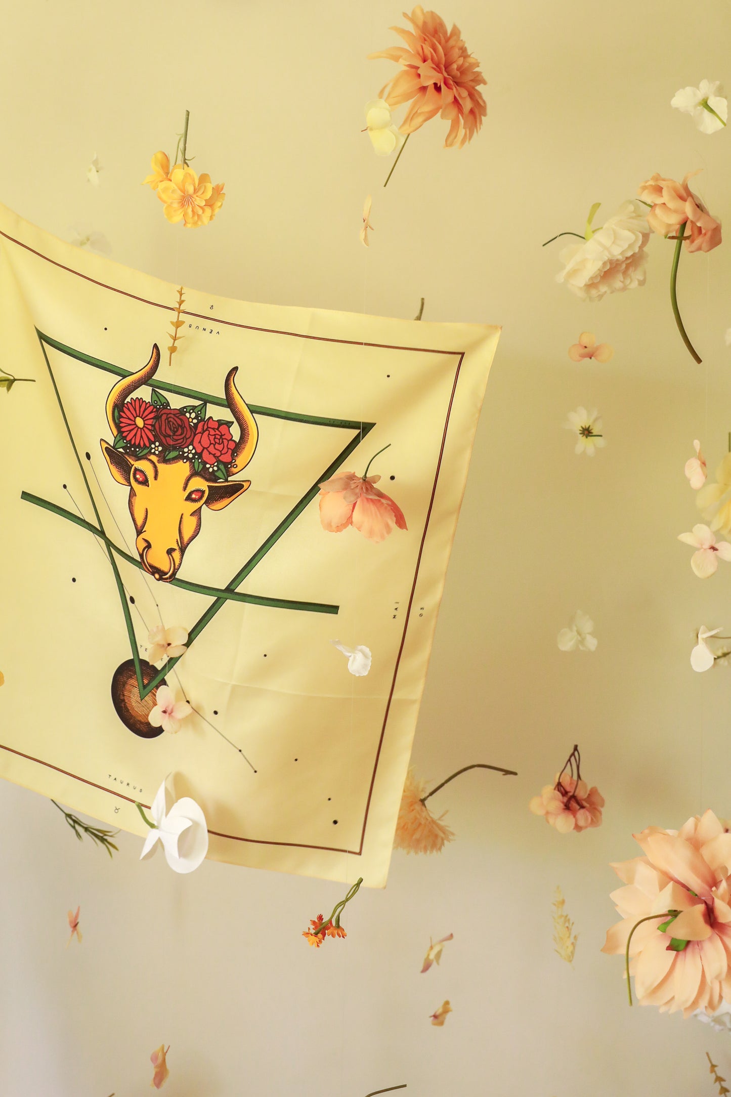 Bandana en soie 55cm - Signe Astro, Crème