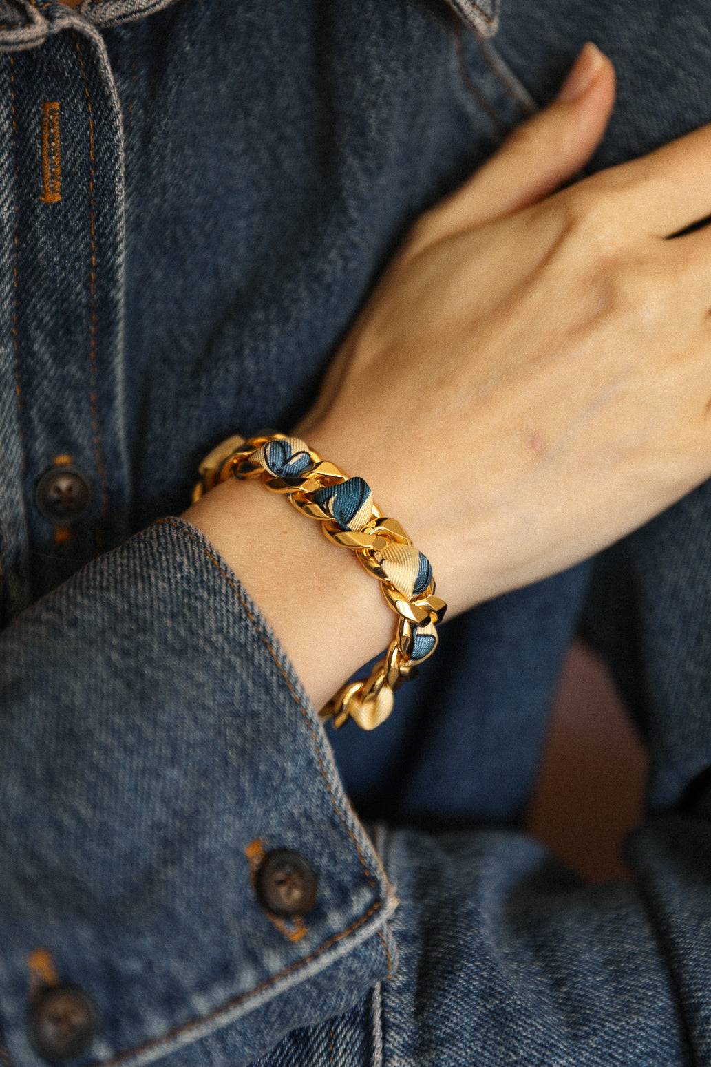 December bracelet and its Luckyou ribbon, water green