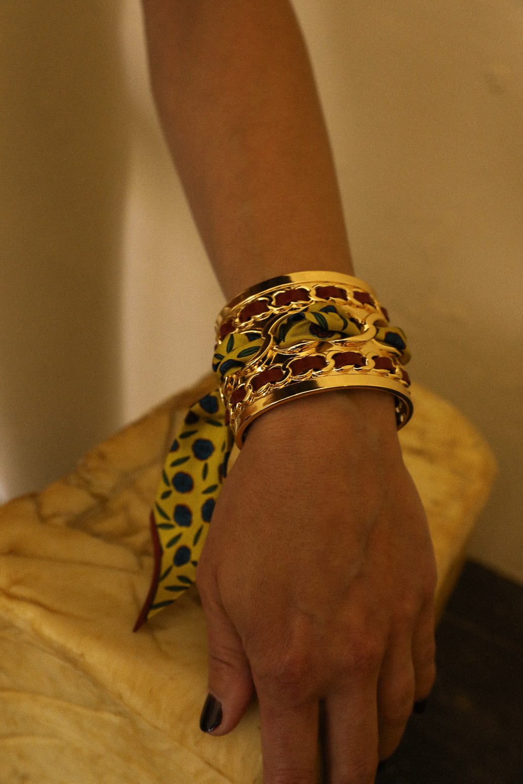 Grande manchette Décembre et ruban Gypsy Tales, curry