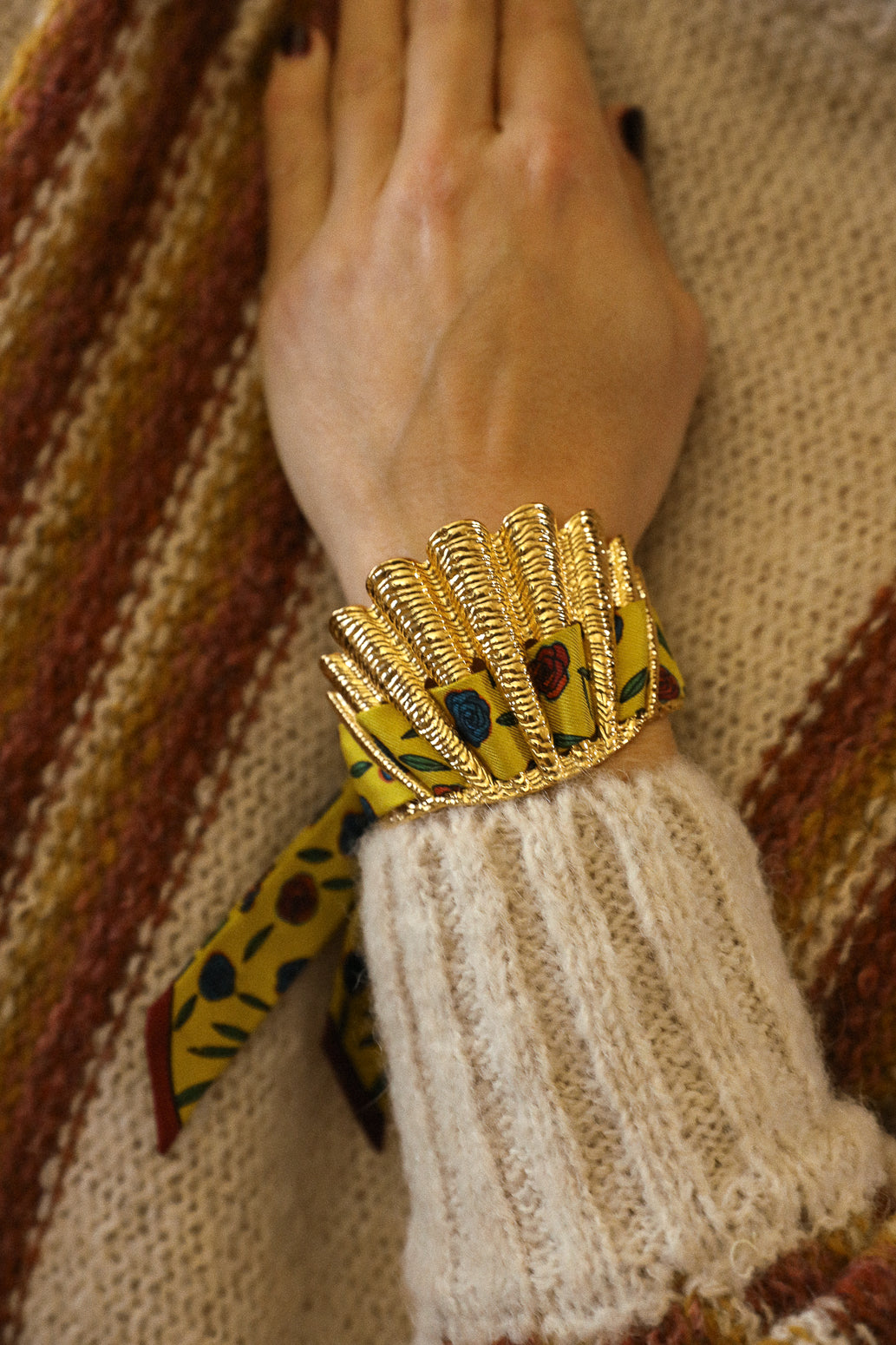 Manchette Coquille et ruban Gypsy Tales, curry