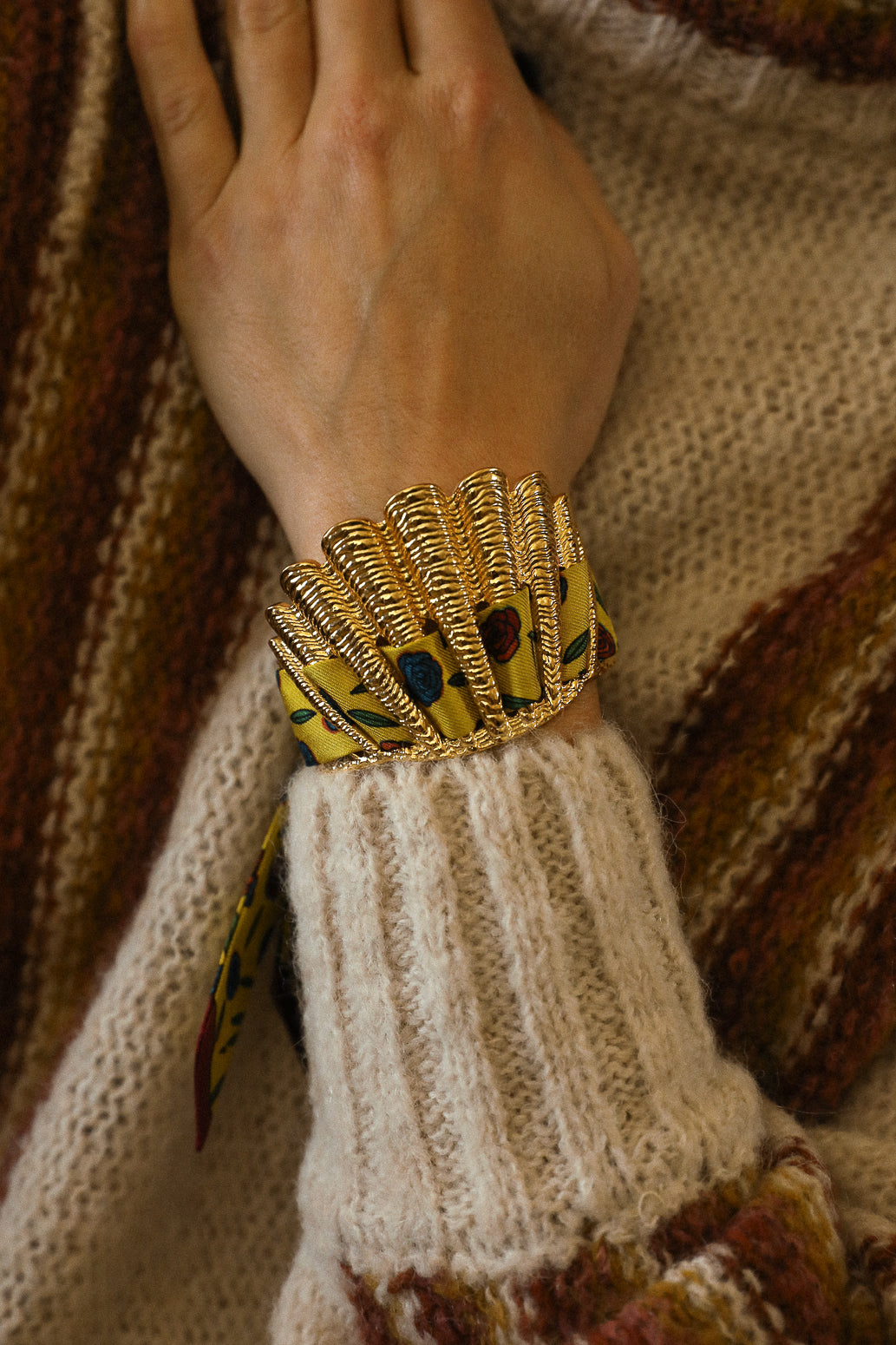 Manchette Coquille et ruban Gypsy Tales, curry