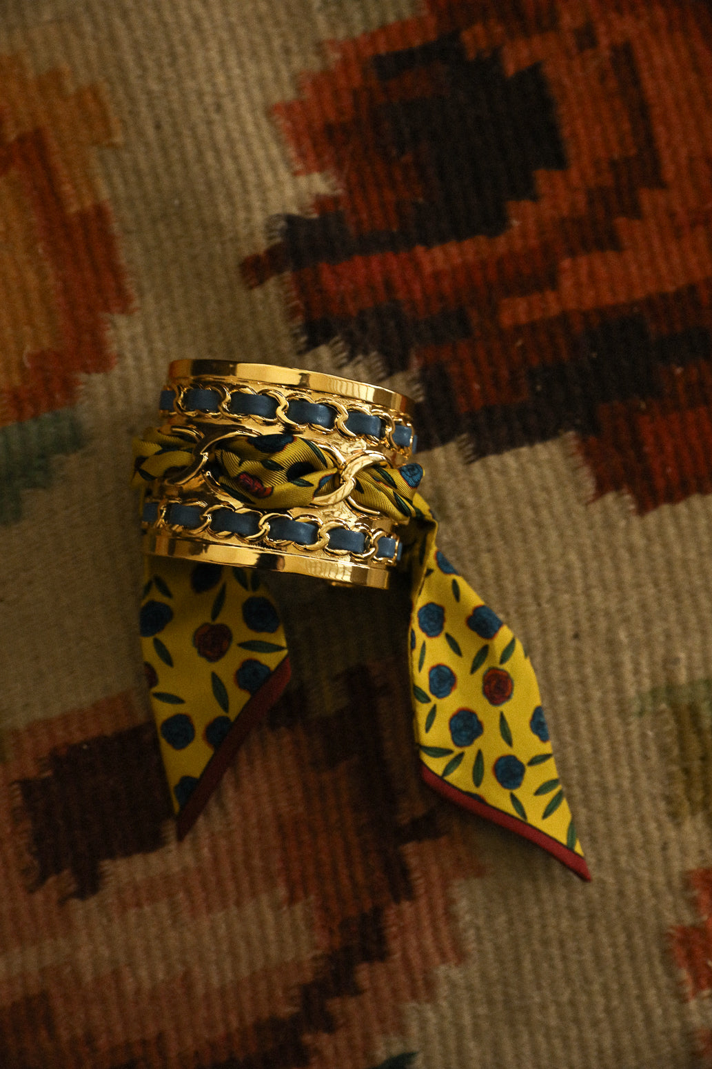 Grande manchette Décembre et ruban Gypsy Tales, curry