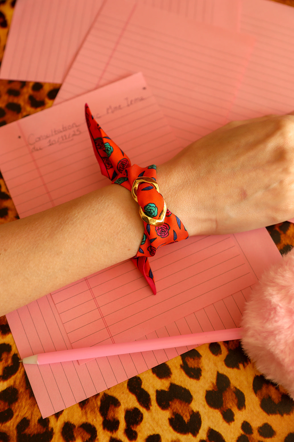 Ornement Décembre et son ruban en soie de 4cm Gypsy Tales, orange