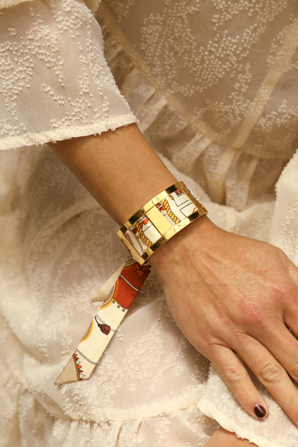 JMA cuff and ribbon Unknown Address, snow