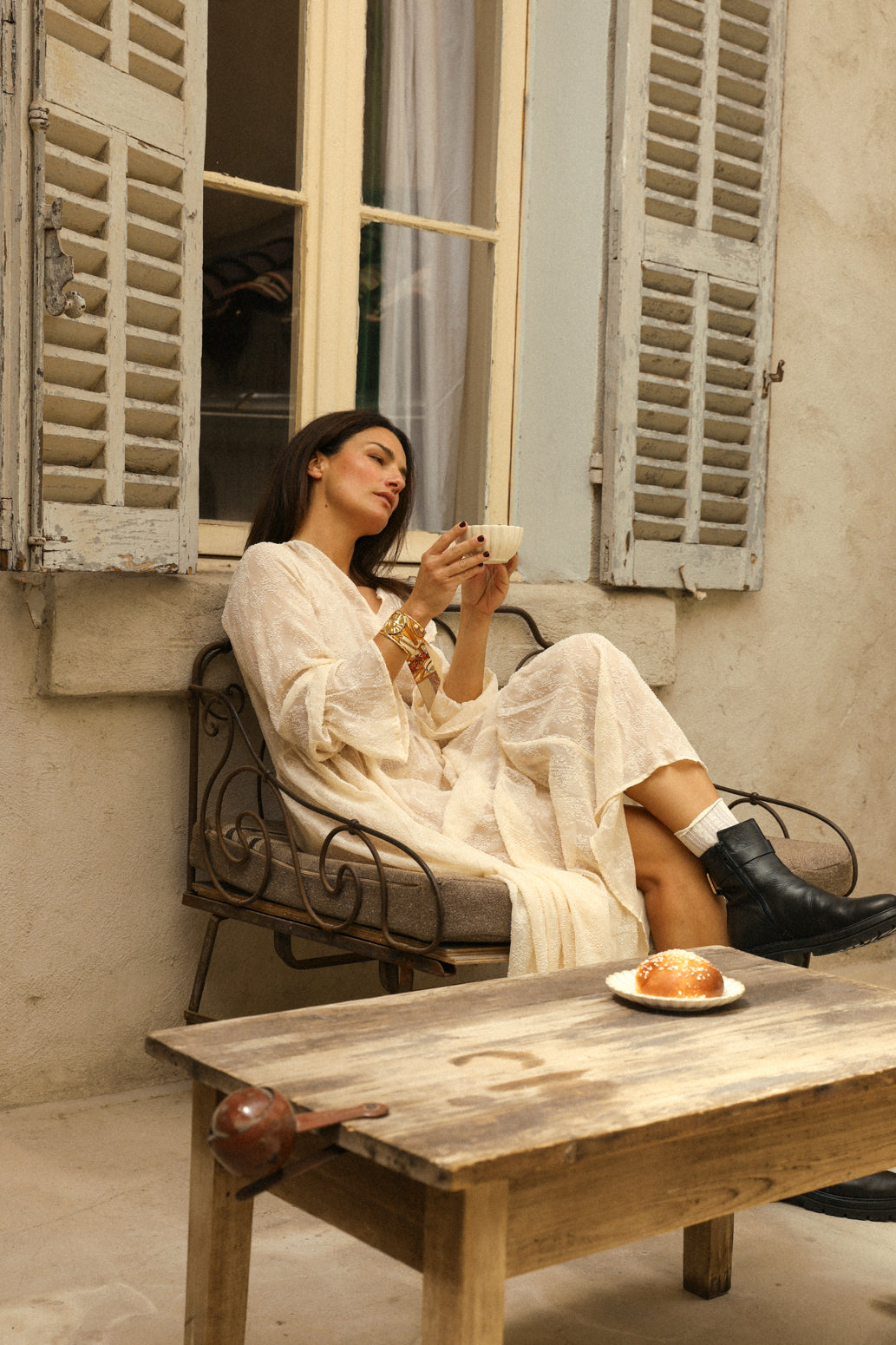 Large Sun and Ribbon Cuff Unknown Address, Snow