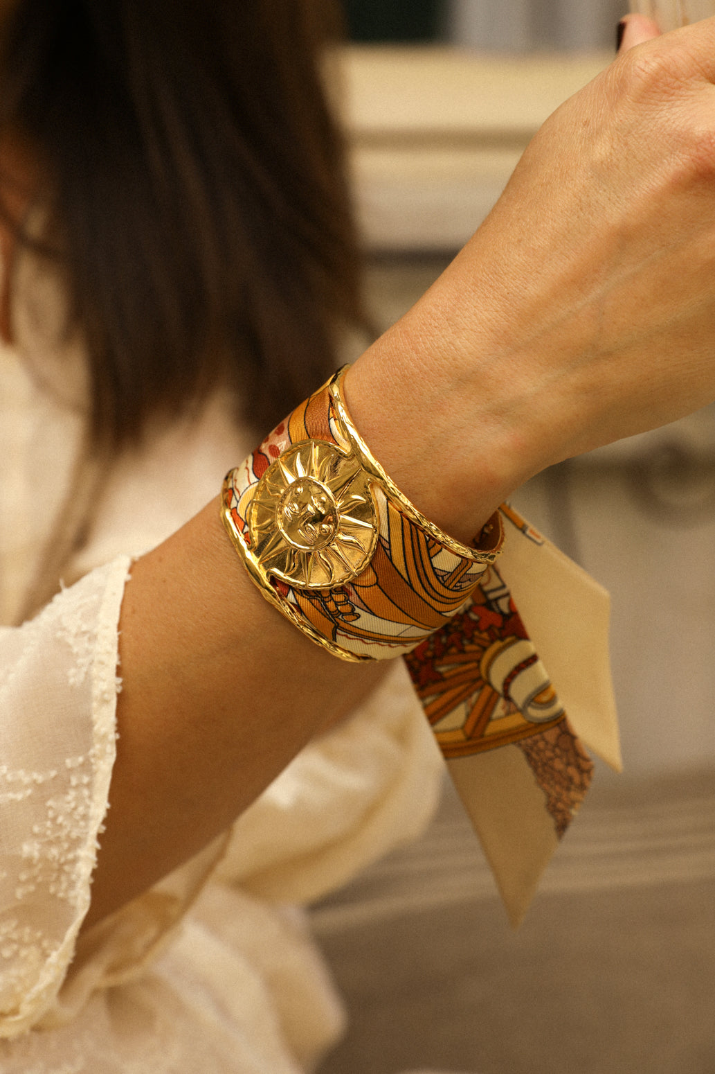 Silk bracelet 4cm Unknown address, snow