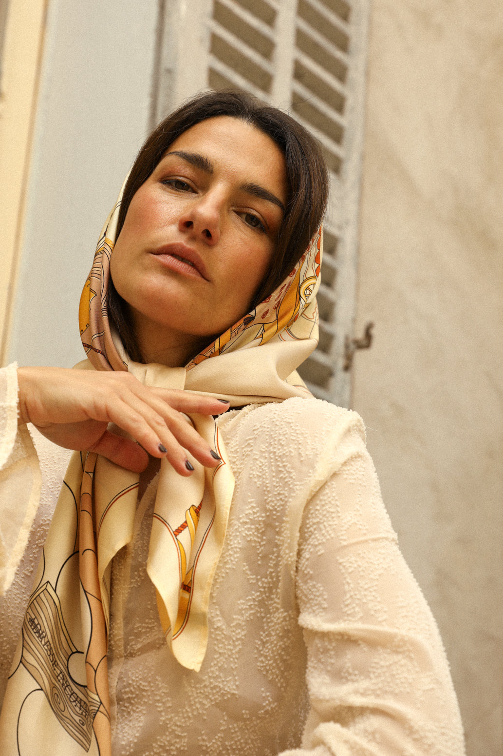 Silk square 110cm Unknown address, snow