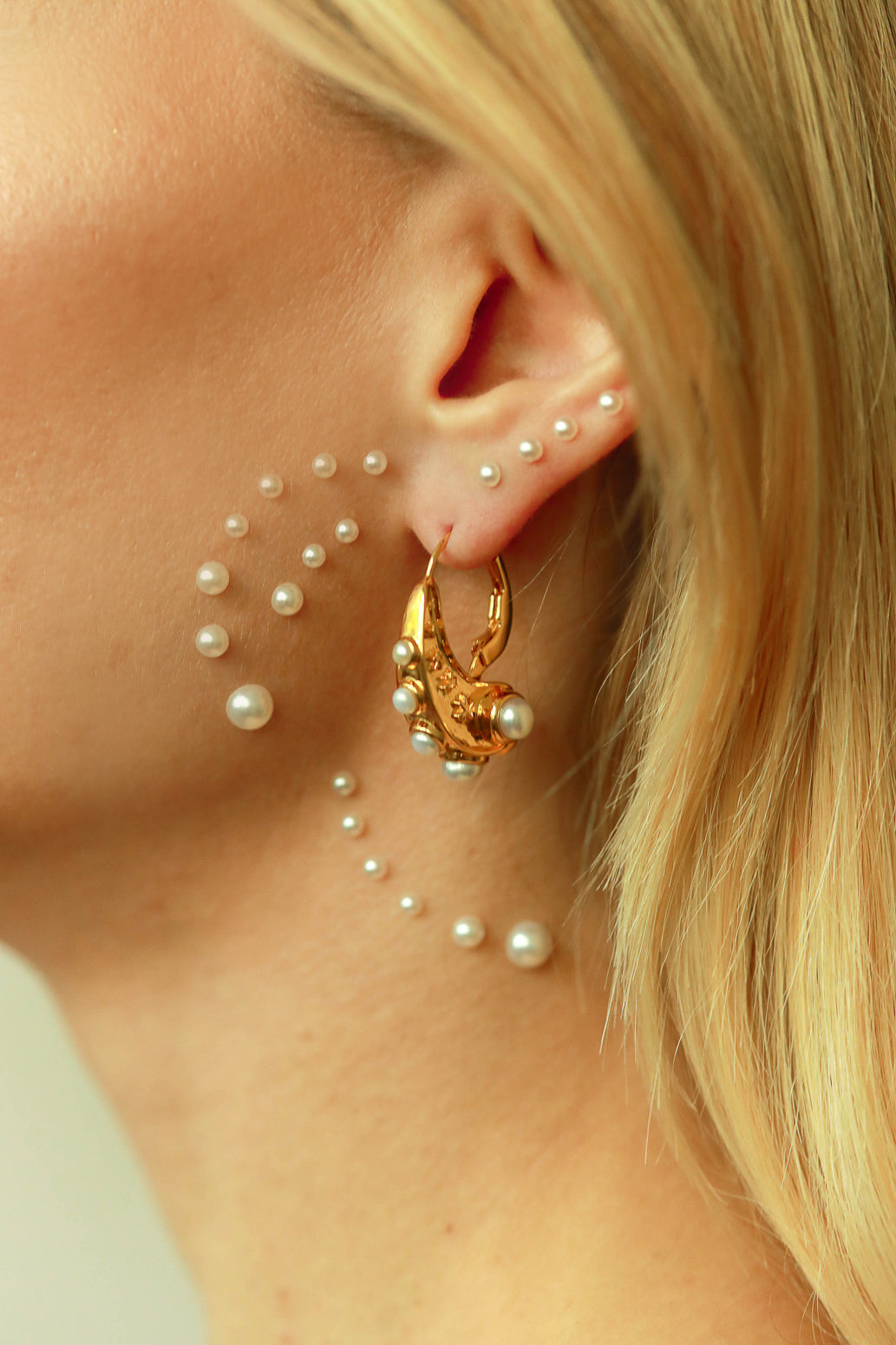 Element Loops, WATER