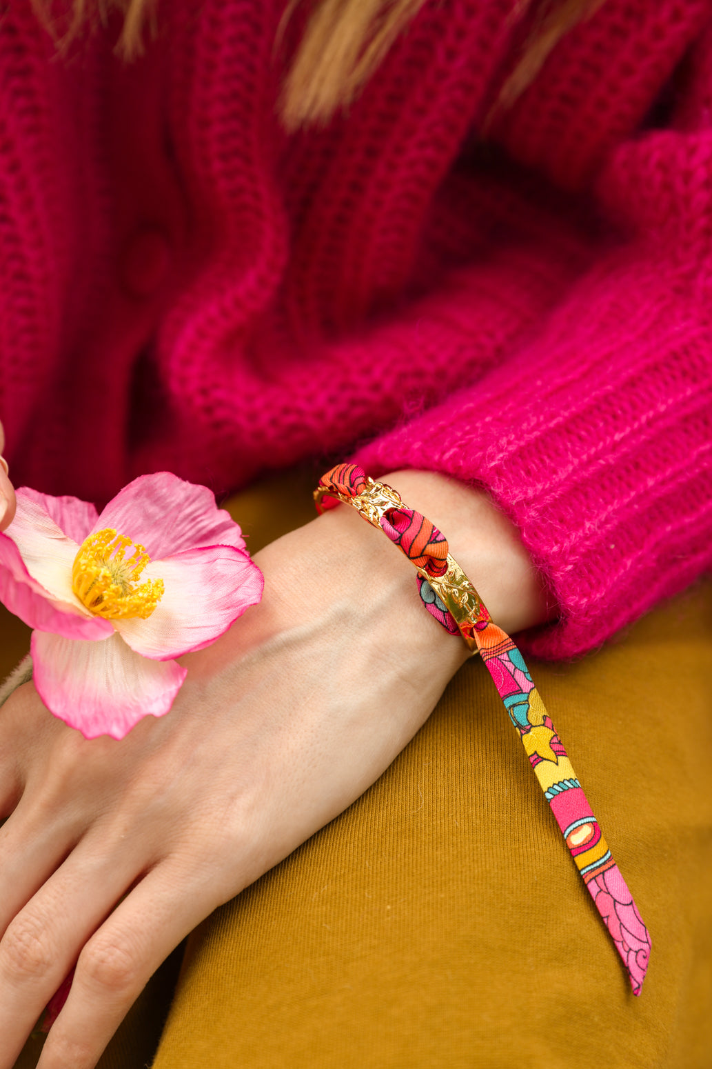 Bracelet Queen et son ruban Adresse Inconnue, bleu et rose