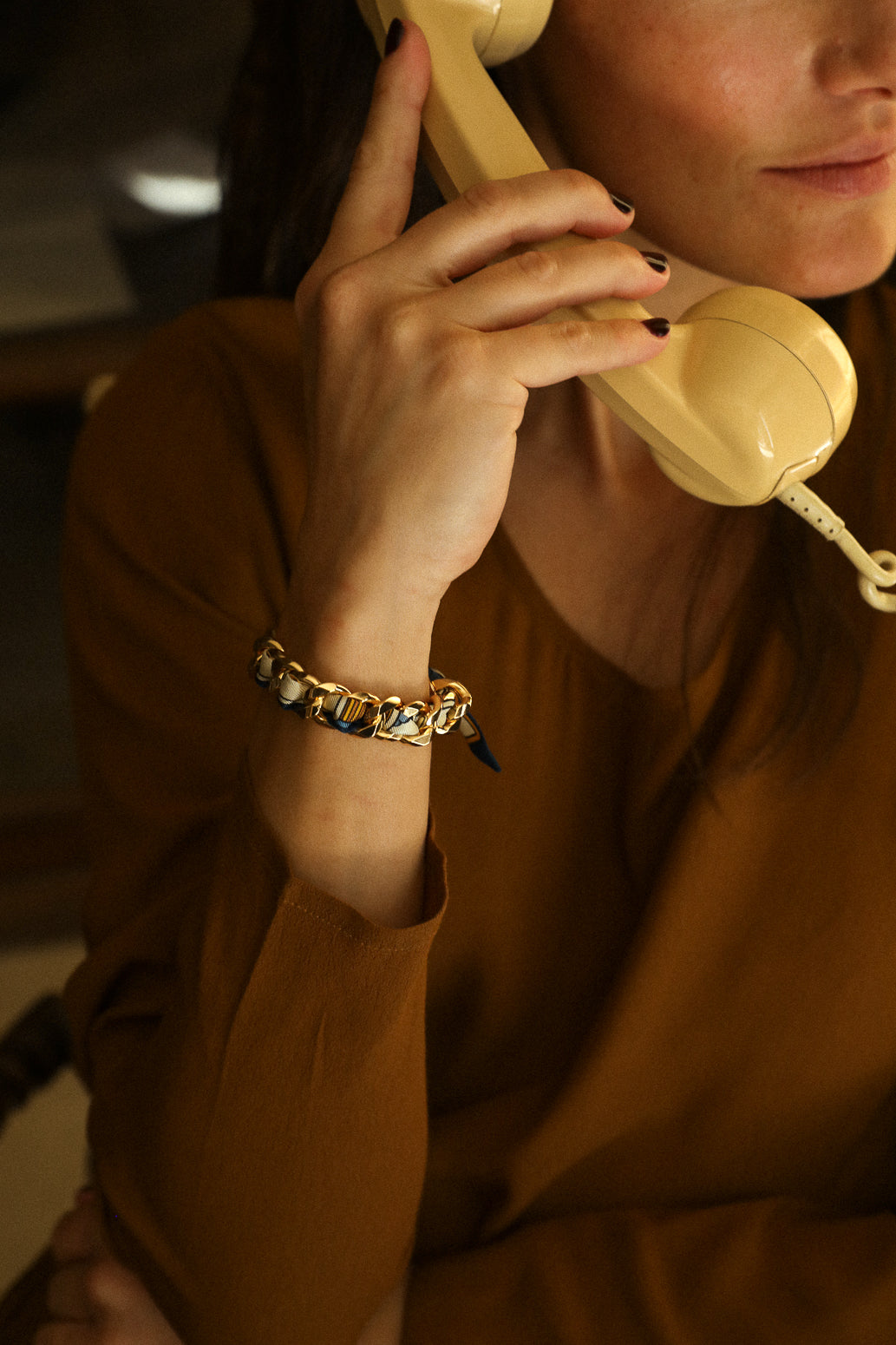 Bracelet Décembre et son ruban Tarot, marine