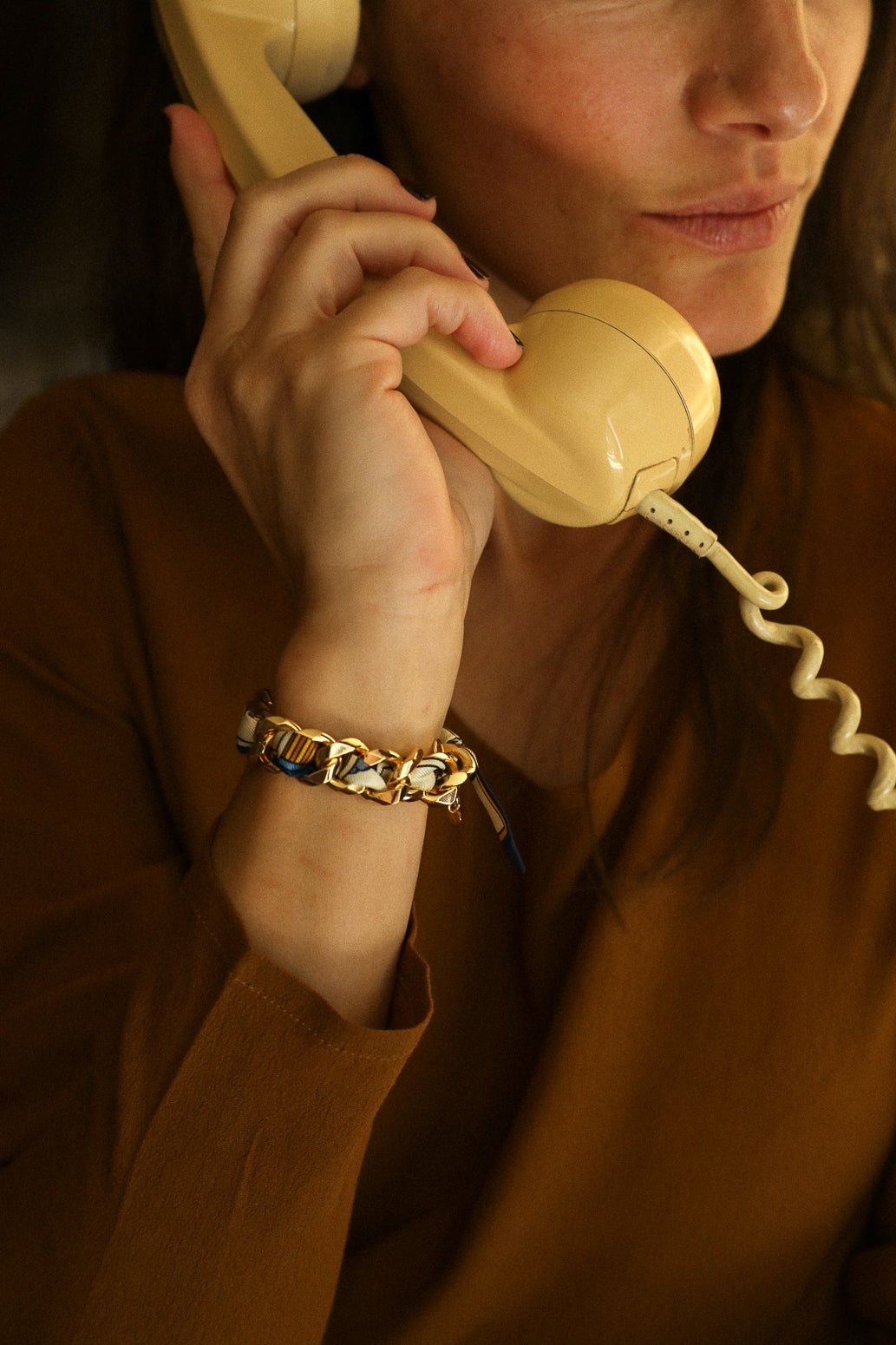 Bracelet Décembre et son ruban Tarot, marine