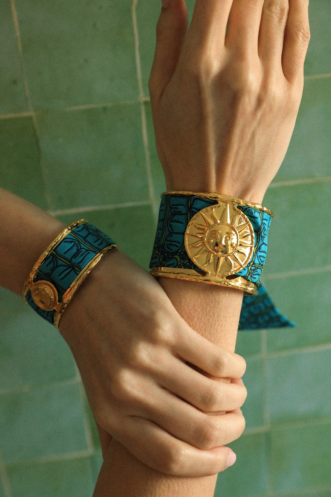 Manchette Lune et ruban Croco aqua