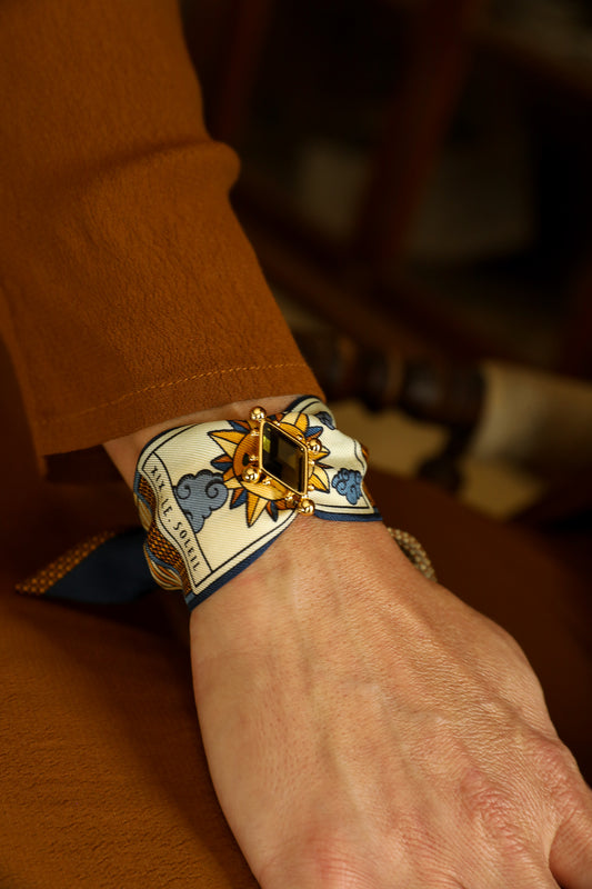 Ornement Circus olive et son bracelet en soie de 4cm Tarot, marine