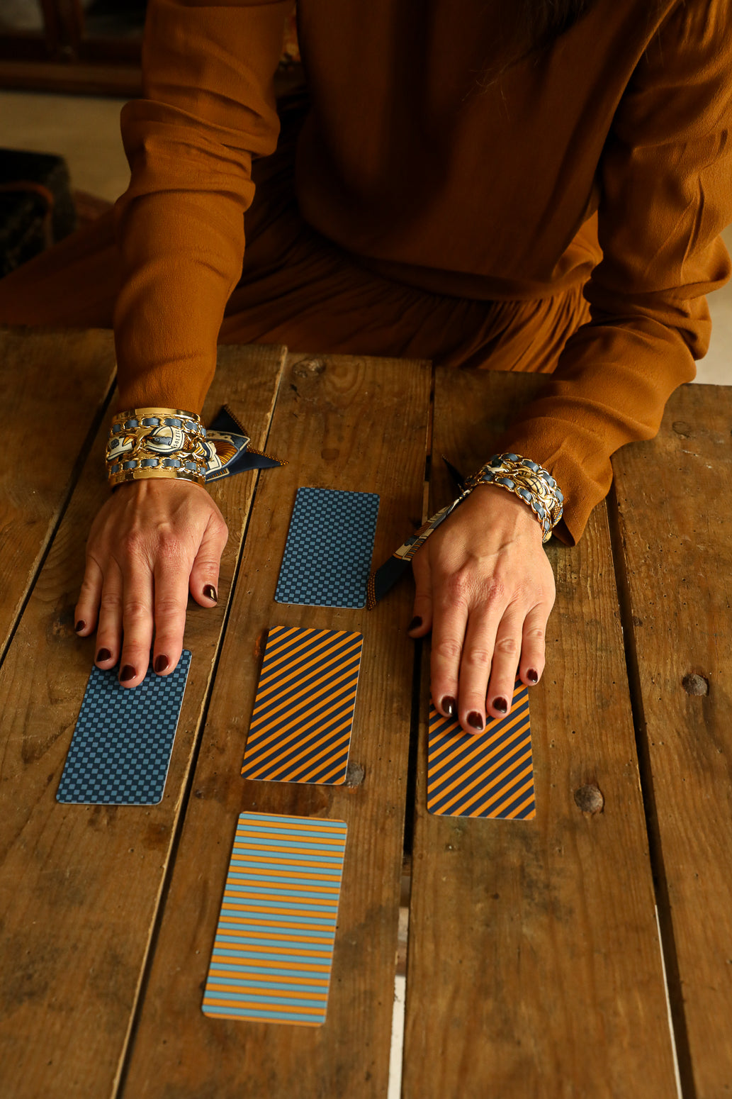 Grande manchette Décembre et ruban Tarot, marine