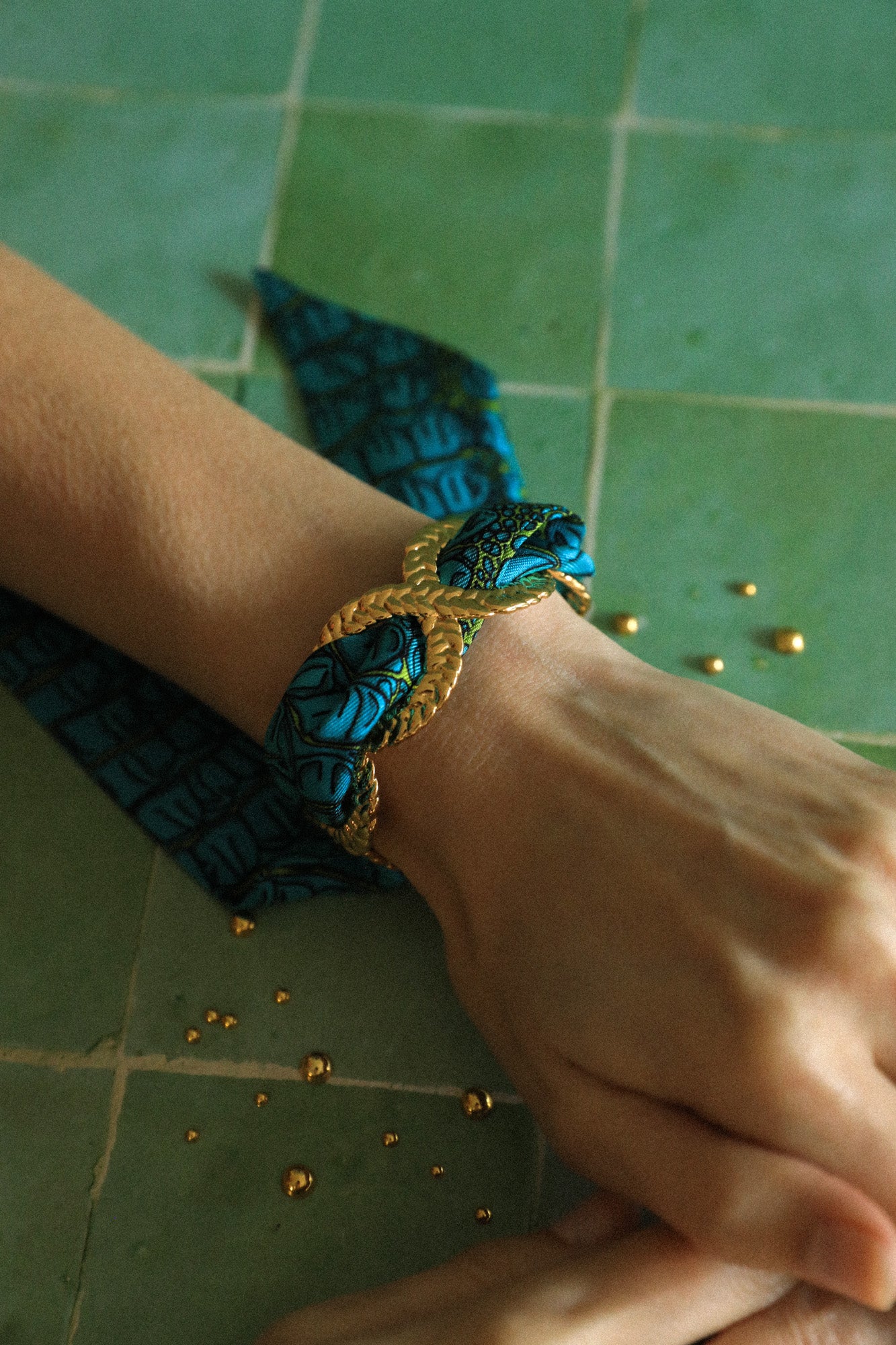 Manchette Tresse et ruban Croco aqua
