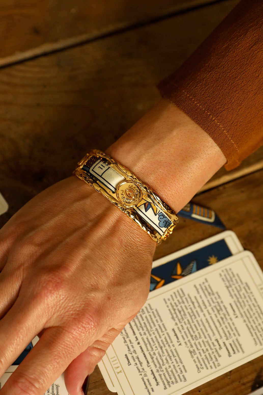 Manchette Irma et son ruban Tarot, marine