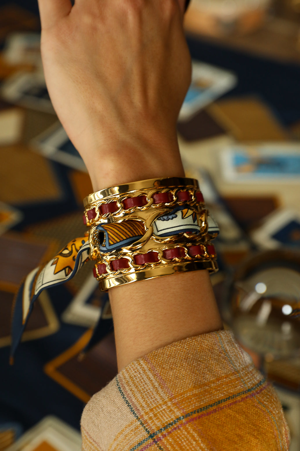 Grande manchette Décembre et ruban Tarot, marine