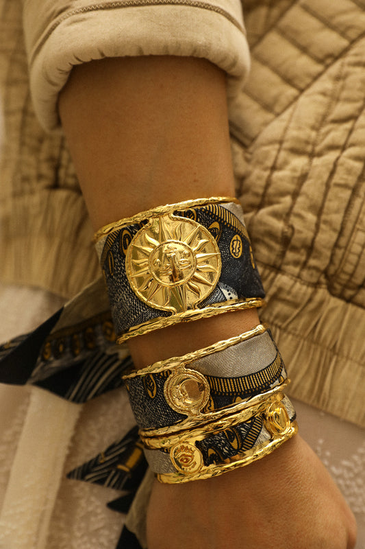 Irma cuff and its Bohemian Deer ribbon, green