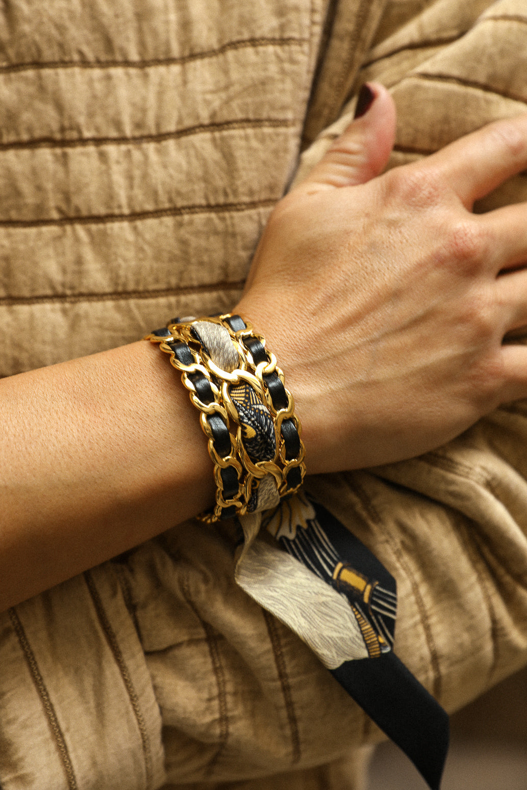 Small December cuff and Bohemian Deer ribbon, green