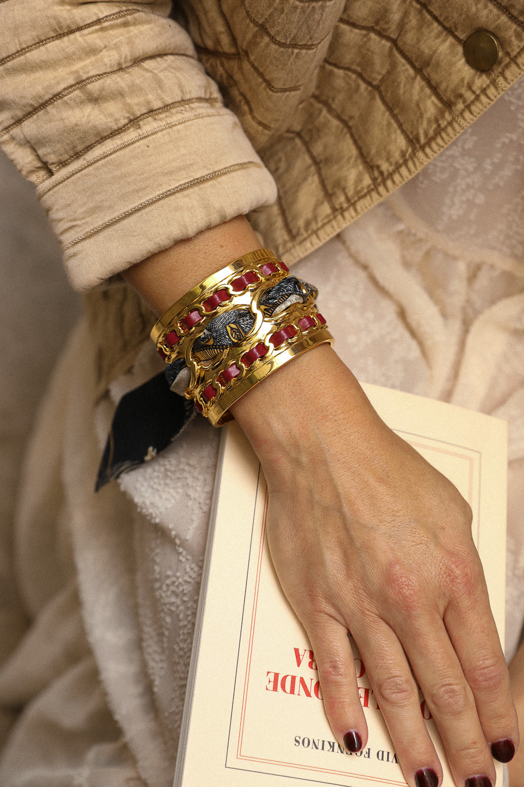 4cm Silk Bracelet Bohemian Deer, Black