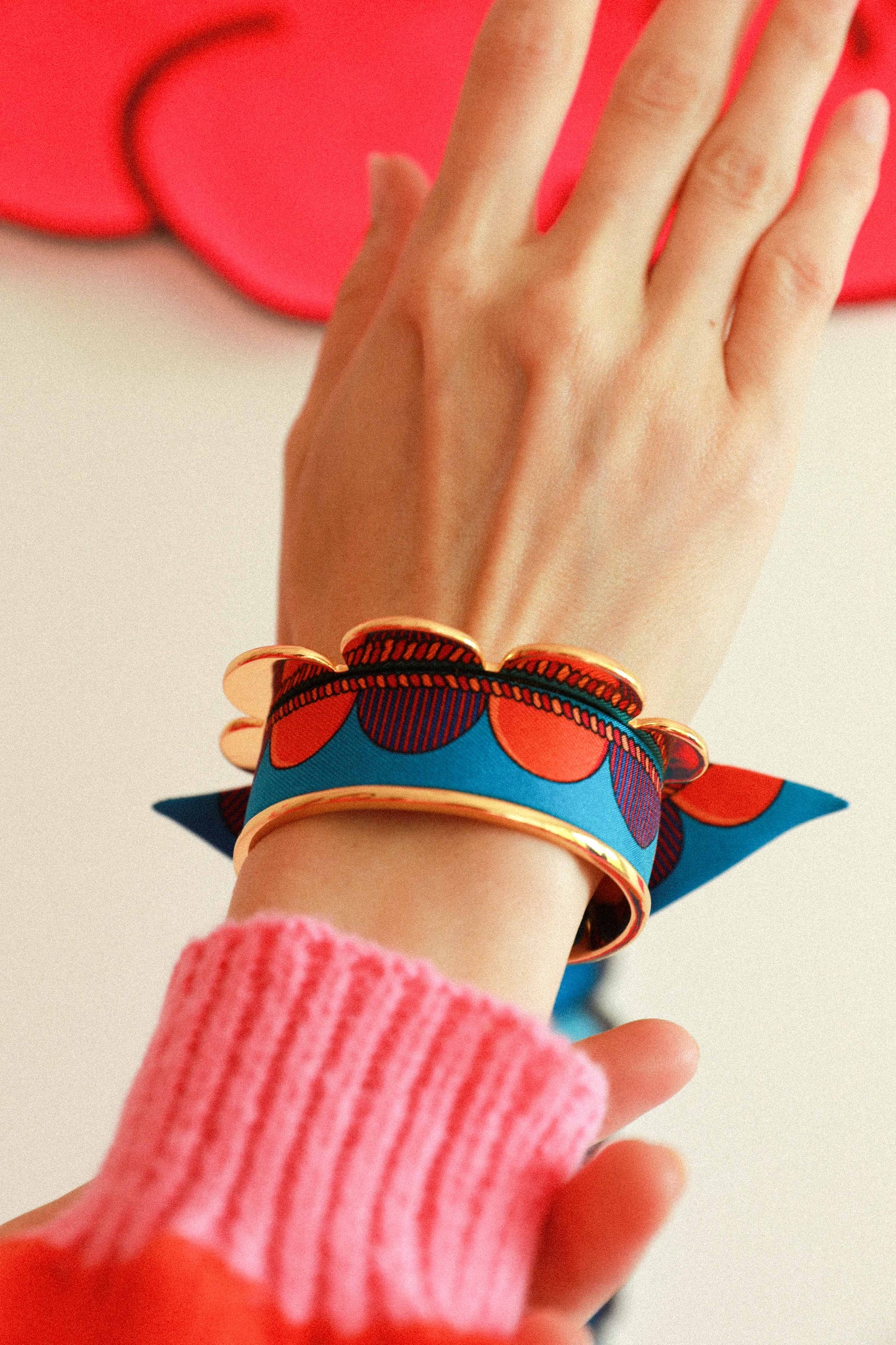 Pennant cuff and Le Cirque des Rêves ribbon, colorful