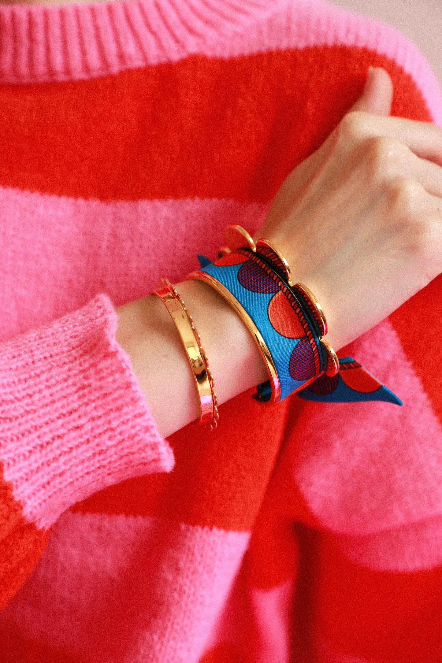 Pennant cuff and Le Cirque des Rêves ribbon, colorful