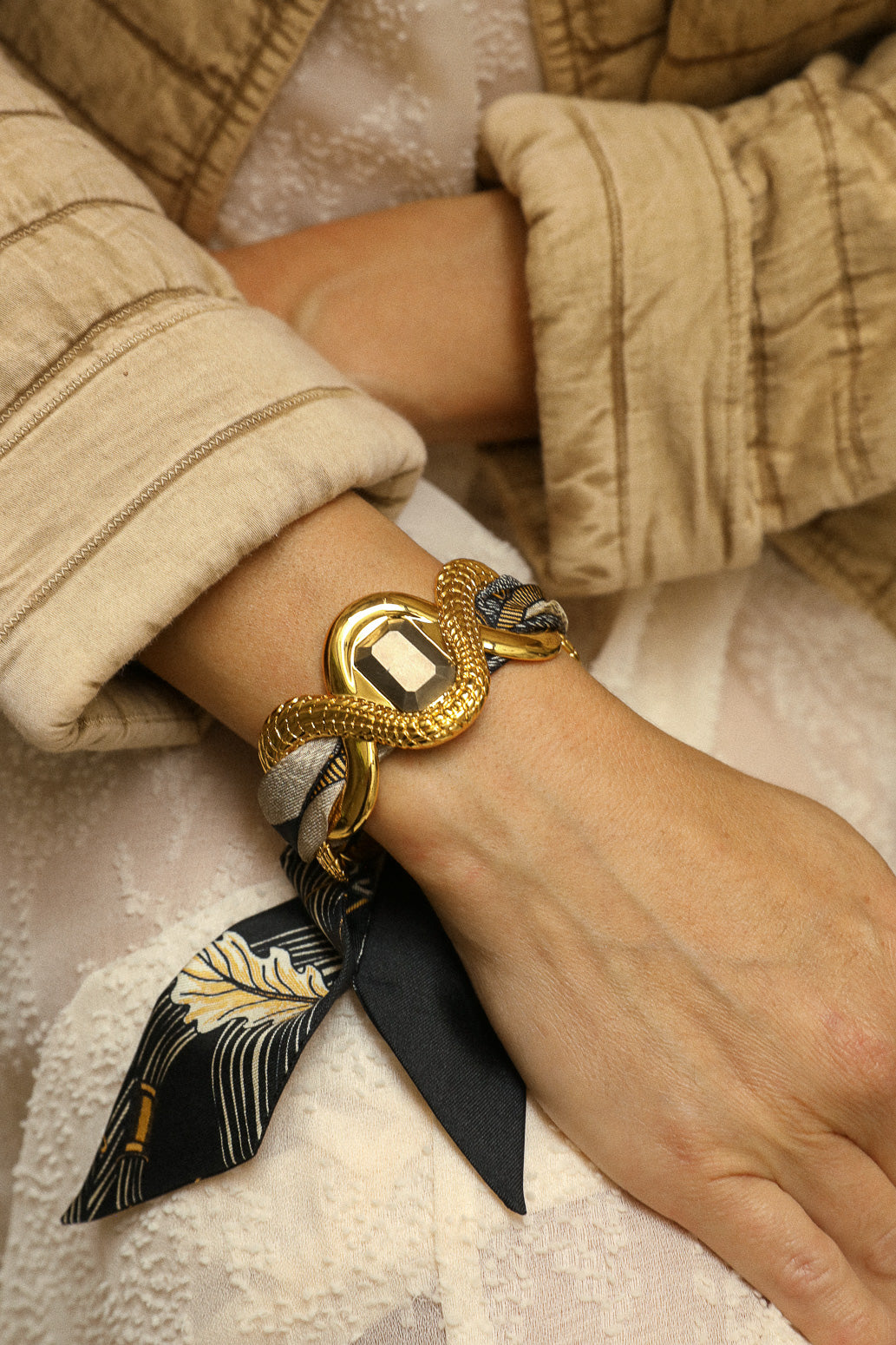 4cm Silk Bracelet Bohemian Deer, Black