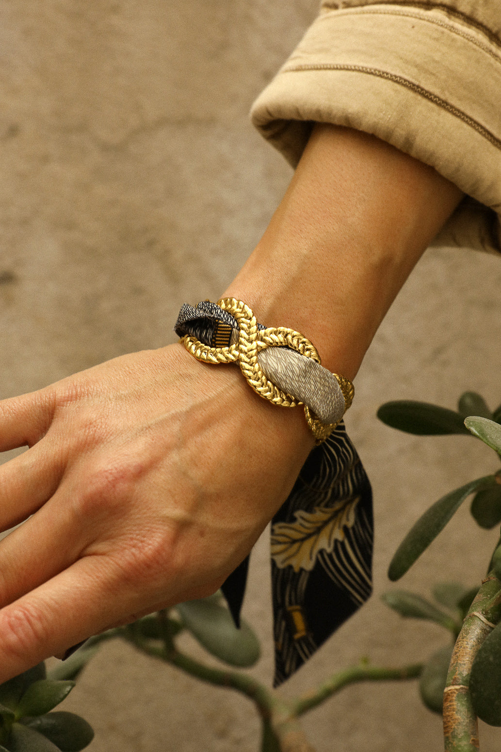 4cm Silk Bracelet Bohemian Deer, Black