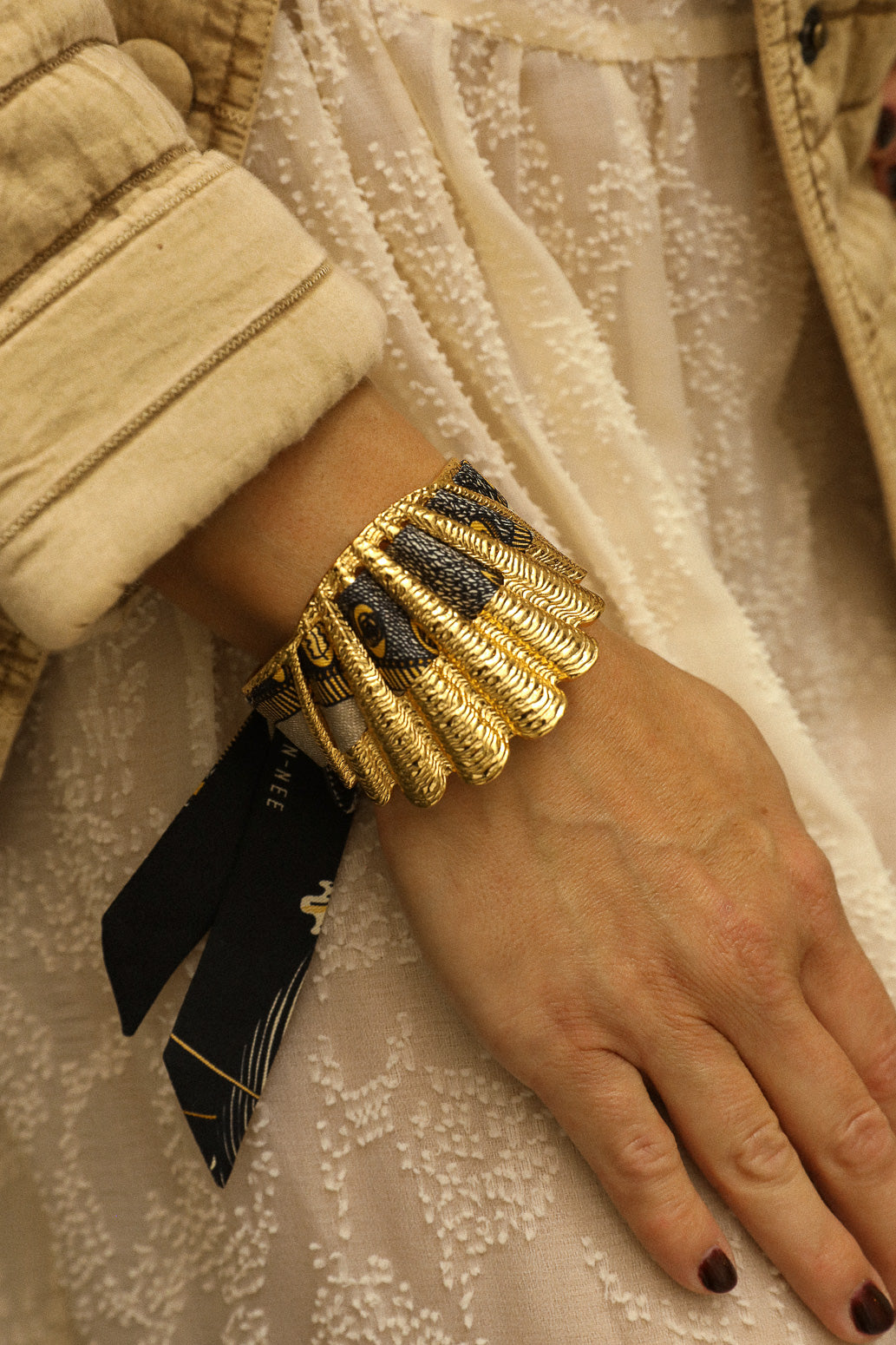 Shell and Bohemian Deer Ribbon Cuff, Black