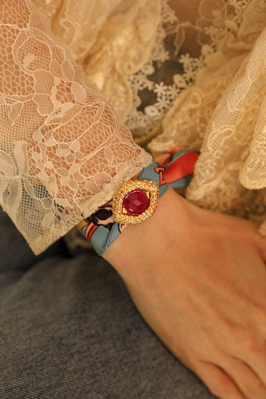 OEIL DE CAÏMAN, agate fuchsia - Ornement à foulard ou pendentif